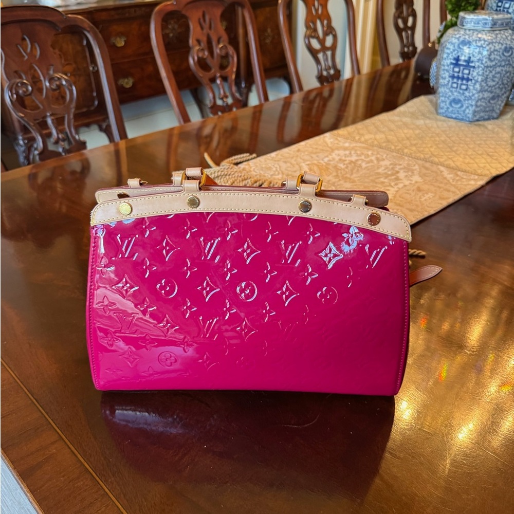 Louis Vuitton Pink and Cream Shoulder Bag with Quilted Design